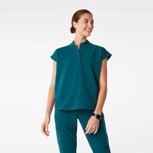 Figs Tops - Figs Rafaela Oversized Scrub Top in Caribbean Blue, Size Large
